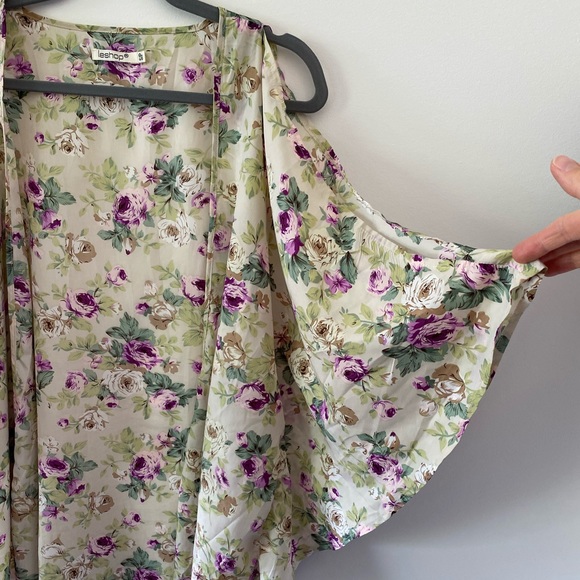 Floral kimono with open shoulders coverup - Picture 2 of 3